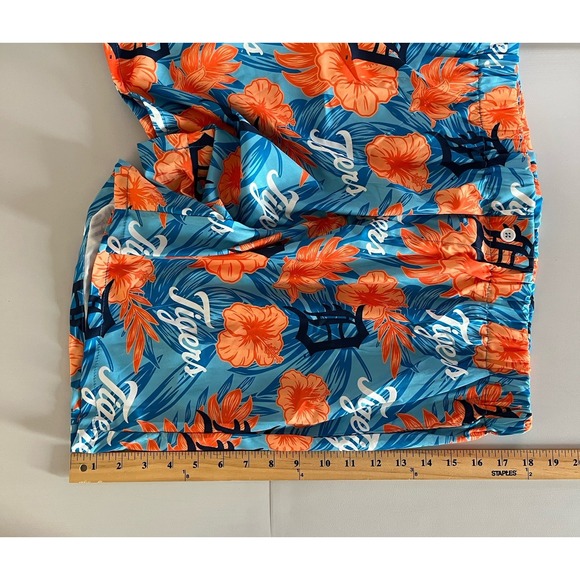 Detroit Tigers Hawaiian Outfit Adult XXL - Picture 16 of 16